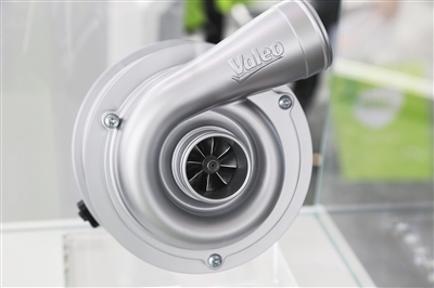 法雷奥发布核心技术 引领智能出行时代的创新设备配件